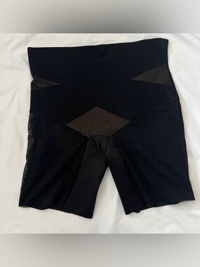 Honey love shape wear women’s size 1X black